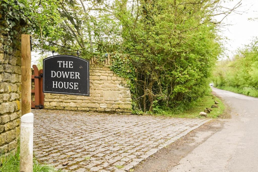 The Lookout At Cloatley Meadow Hankerton Exterior foto